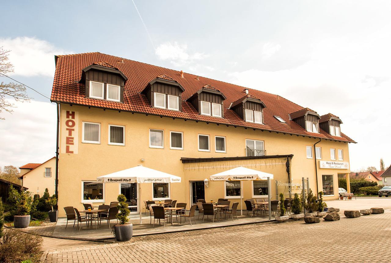 Hotel & Restaurant Zum Hirsch Romhild Bagian luar foto